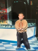 2004年在人民公园旁的柯达店
